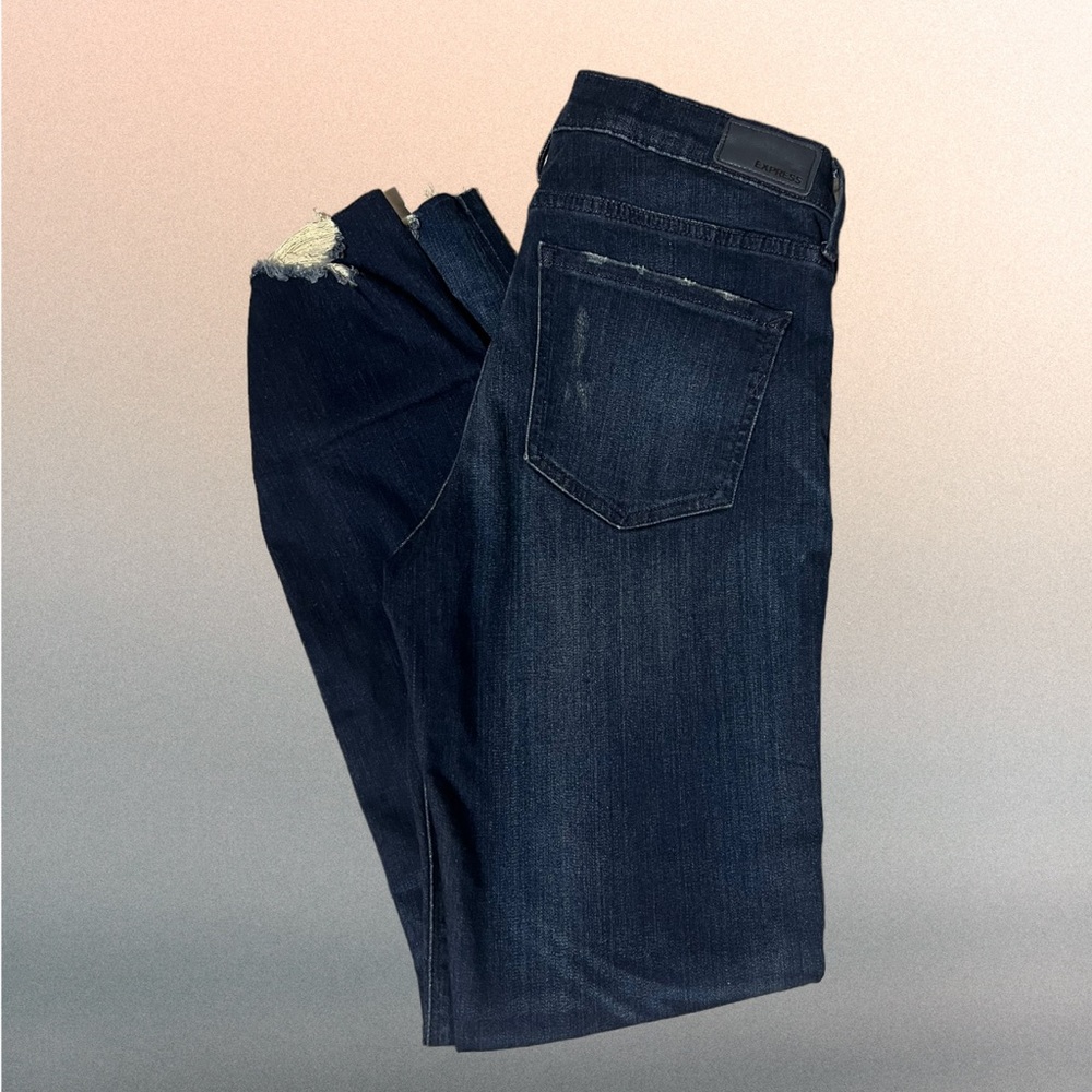Express cropped leggings,skinny leg, mid rise blue jeans. Size 8